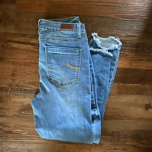 Like new cropped jeans